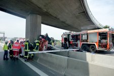Verkehrsunfall 3, Möhringen, BAB 8 