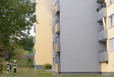 Küchenbrand in Hochhhaus, Bad Cannstatt, Bottroper Straße