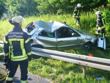 Verkehrsunfall 2, PKW überschlagen; Bad-Cannstatt, B14