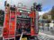 Kellerbrand: Drei Personen über Drehleiter gerettet